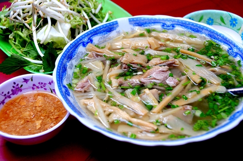 5 quán ăn không tên vẫn đông khách ở Sài Gòn