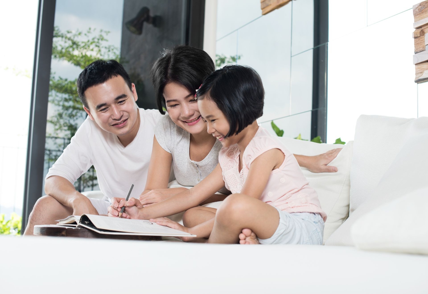 Thấp thỏm với lịch nghỉ Tết Dương lịch 4 ngày: Nên đi chơi hay ở nhà?