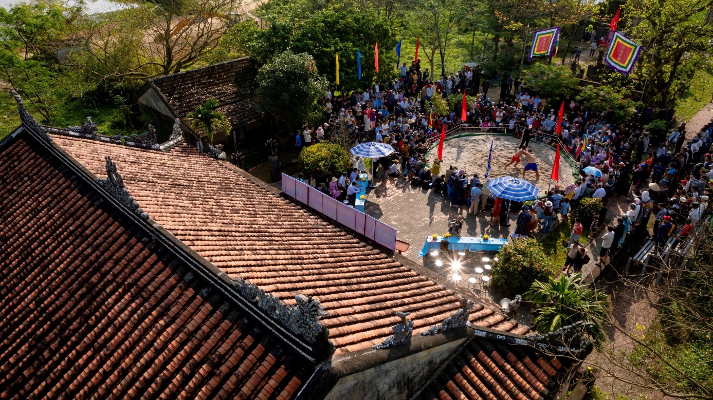 Ngày Tết, về Thủ Lễ xem hội Vật truyền thống